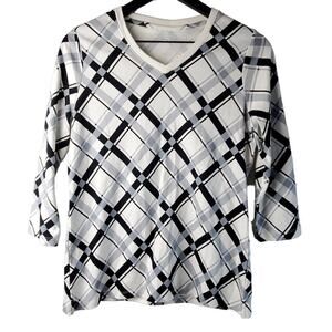 Kim Rogers Argyle Cotton Stretchy V-Neck Shirt Size Petite Med